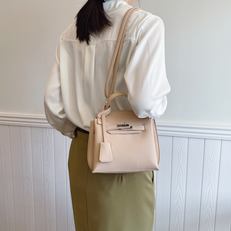 Cross-border retro high-end hand-held platinum bag for women 2025 new style, trendy, fashionable, versatile and stylish single-shoulder crossbody bag Specification drawing