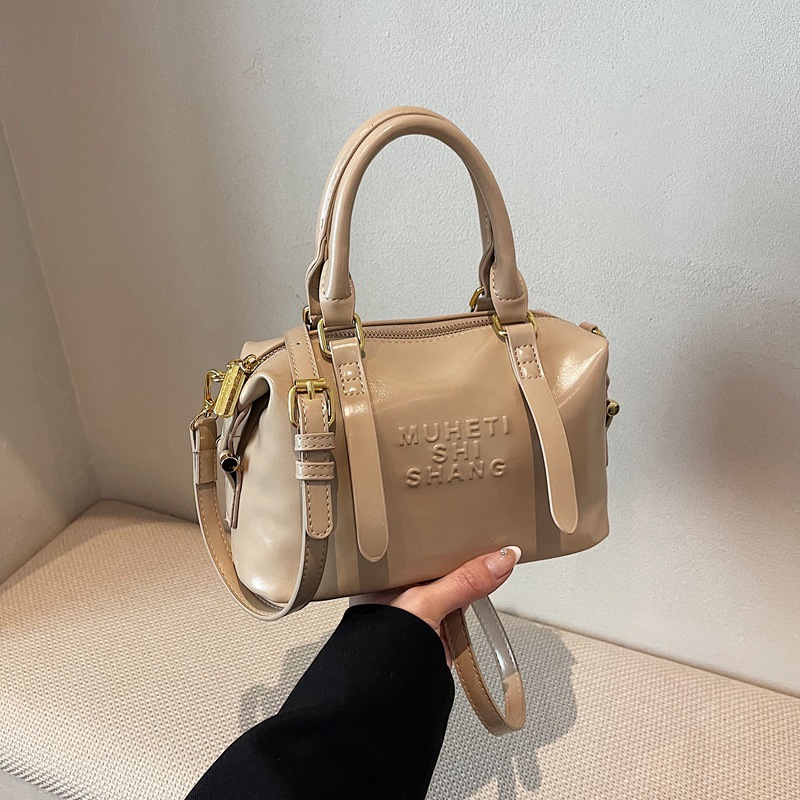 Retro Boston hand-held pillow bag 2025 new style, high-end and niche design, commuting and casual single-shoulder crossbody bag Specification drawing