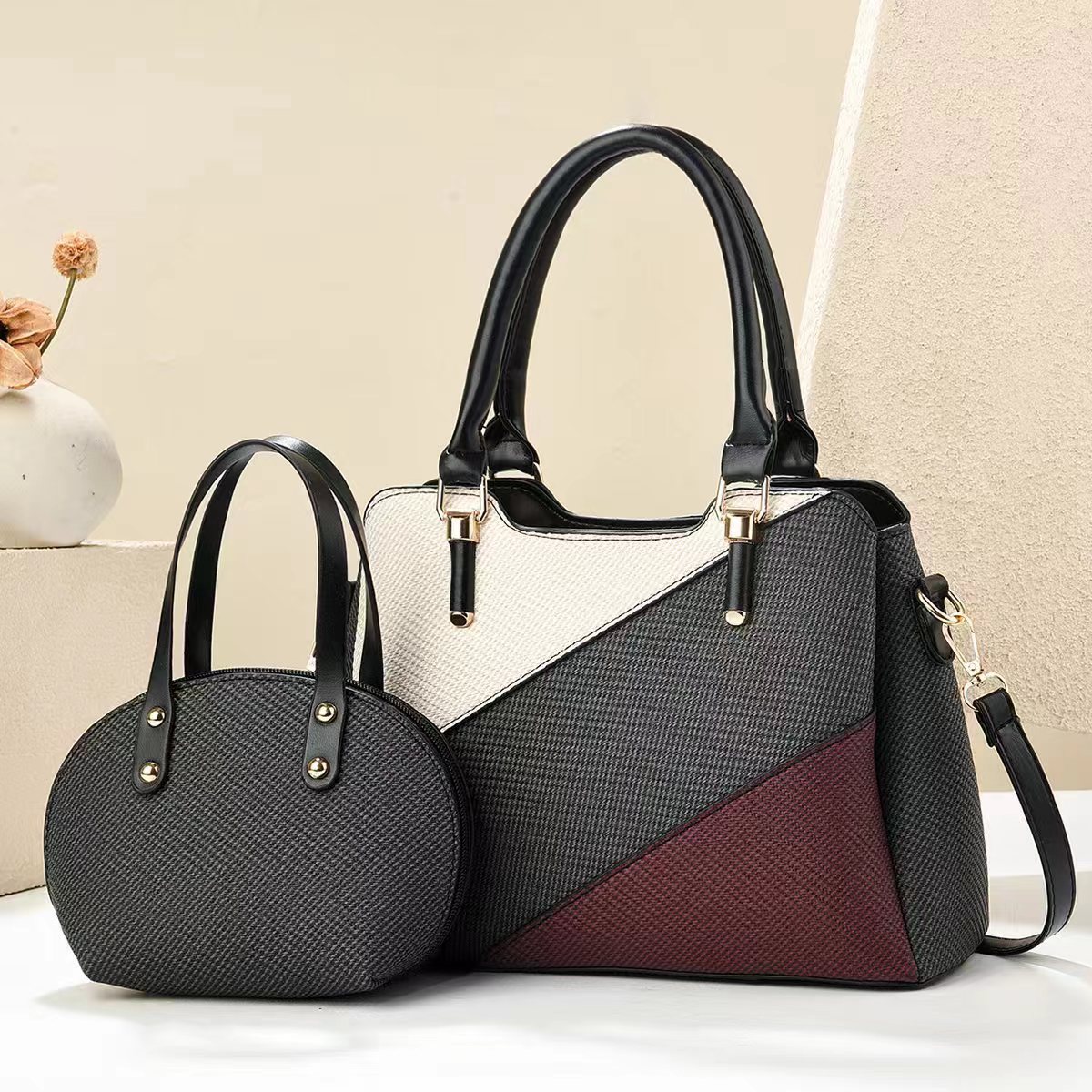 Cross-border women's bag 2025 New style fashionable color-blocking handbag, large-capacity commuter women's bag, single-shoulder crossbody bag, trendy bag full figure