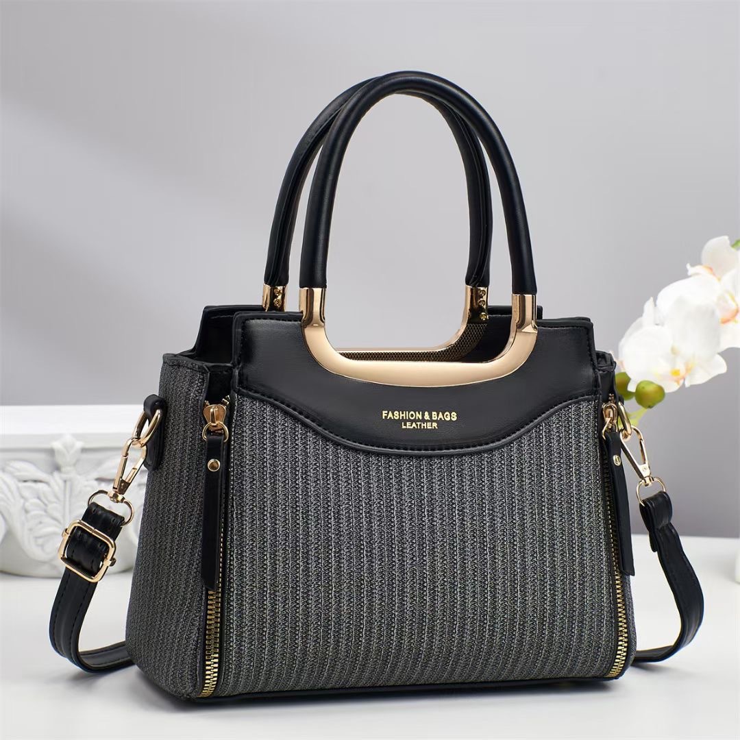 The new women's bag is fashionable, versatile and trendy. It has a large capacity, simple and casual texture. It is a single-shoulder crossbody women's bag Application Scenario