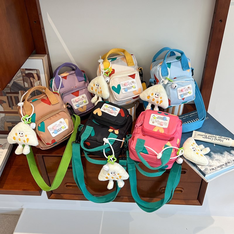 Children's crossbody bag 2025 Spring/Summer New trendy cartoon cute single-shoulder bag for boys and girls, casual coin purse for primary school students full figure