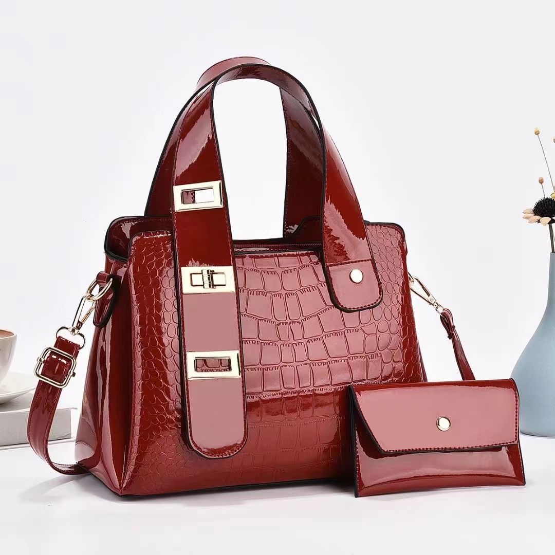Two-piece fashionable women's bags, simple and trendy diamond-patterned shiny leather embossed combination bags, crossbody bags wholesale Application Scenario