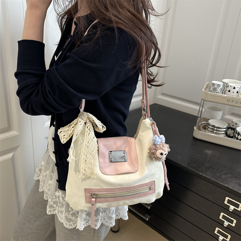 A trendy and niche design backpack with a new large-capacity multi-purpose tote bag for women, a light spring student single-shoulder bag Specification drawing