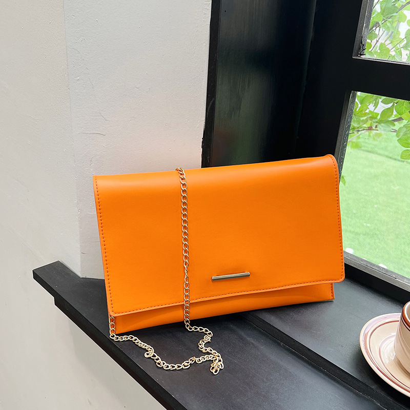 Solid color simple hand-held bag for women, 2024 new style dinner bag, summer chain simple young woman, single-shoulder crossbody bag for women full figure