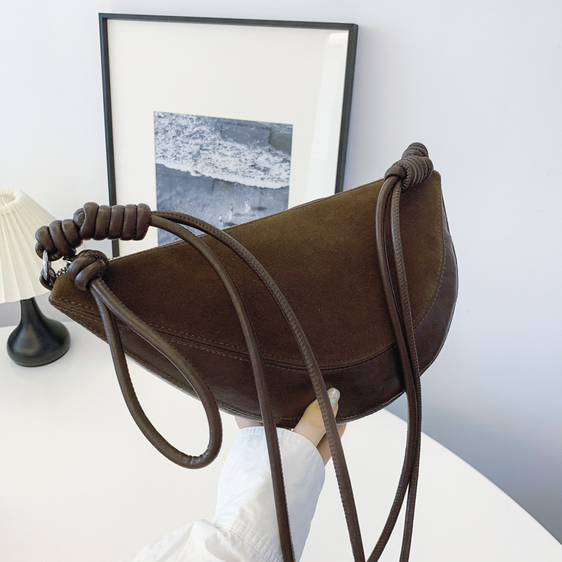 Niche design fashion color-block leopard print horn bag, saddle bag, armpit half-moon bag, water bottle bag, single-shoulder crossbody bag for women Specification drawing