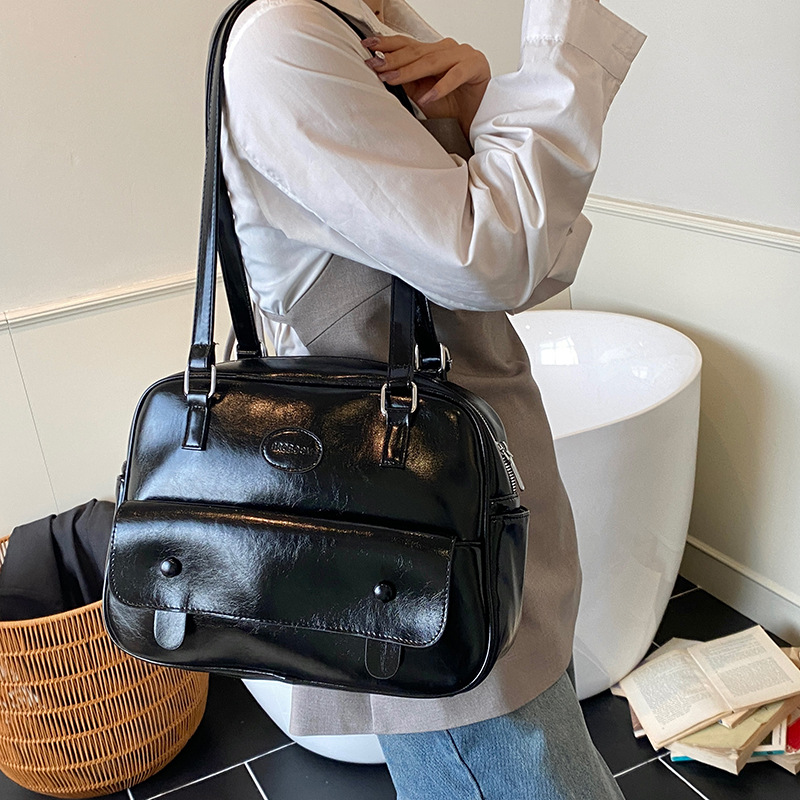 High-end women's bag, retro large-capacity pillow bag, 2025 new summer single-shoulder bag, fashionable and trendy backpack Specification drawing