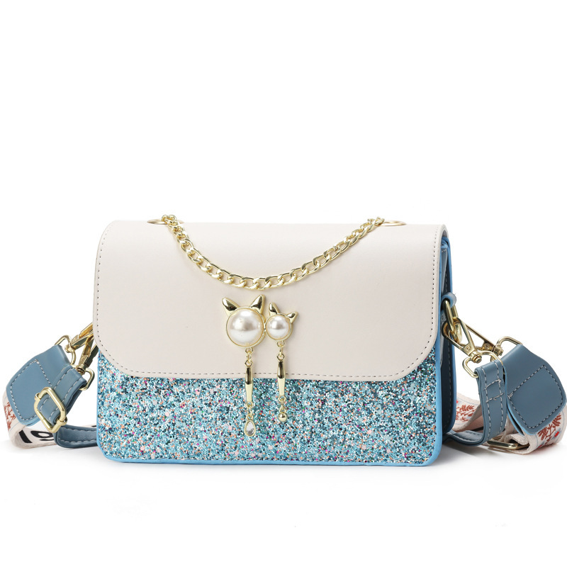 New 2023 holiday gift bag, stylish for ladies, simple forest-themed single-shoulder crossbody bag, chain bag details Picture