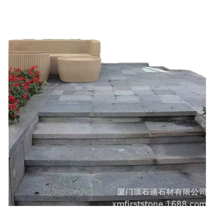 Natural black hole stone paving stones, Hainan black volcanic stone slabs for courtyard landscaping, basalt volcanic rock paving stones Item Picture