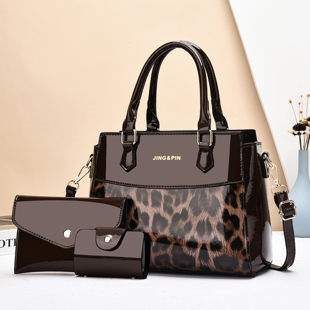 Cross-border Women's Bag 2025 New urban simple Women's fashion leopard print single-shoulder crossbody large capacity handbag details Picture