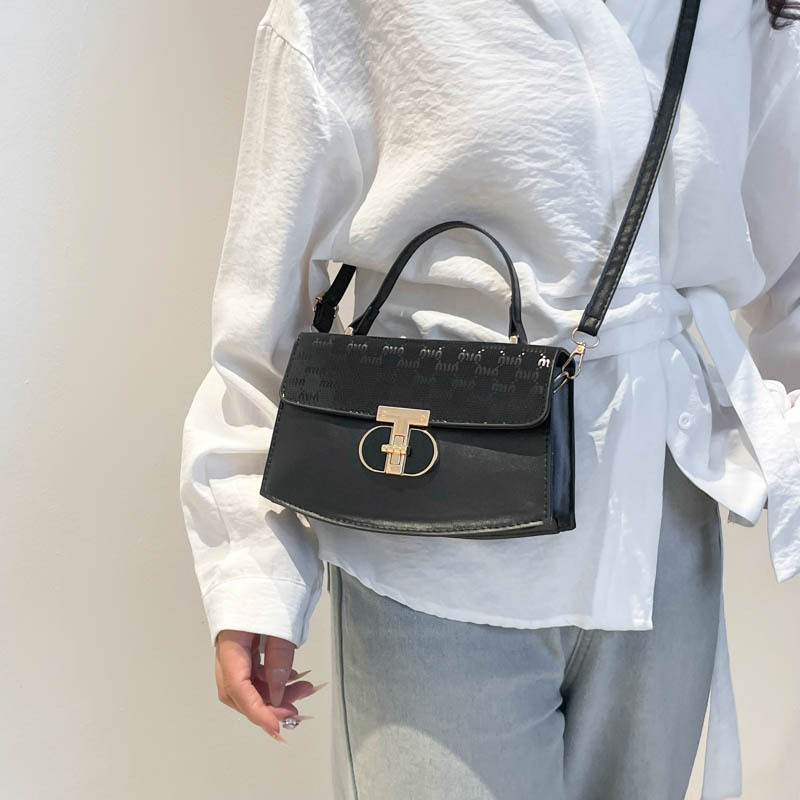Spring/Summer 2025 new high-end style bag, women's retro single-shoulder crossbody small square bag, fashionable commuting handbag Specification drawing