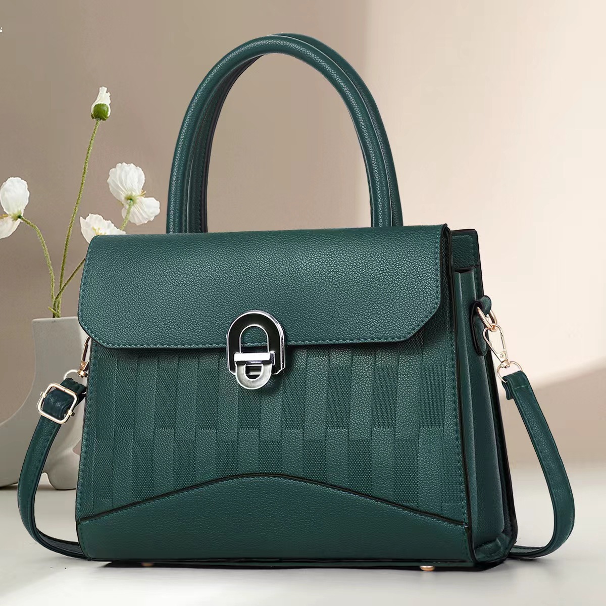 New cross-border multi-layer high-appearancelevel lightweight crossbody bag, checkered patchwork handbag, large-capacity patchwork women's bag trend Specification drawing