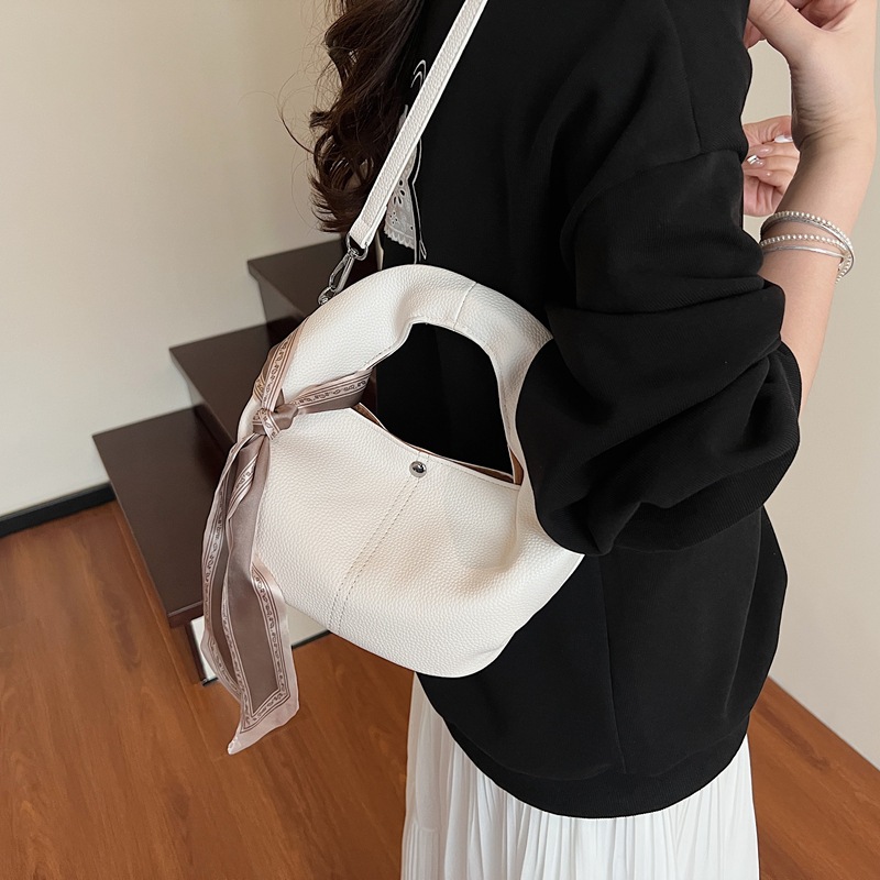 Cross-border high-end lychee pattern handbag for women, 2025 new commuter fashion single-shoulder bag, solid color versatile crossbody bag details Picture