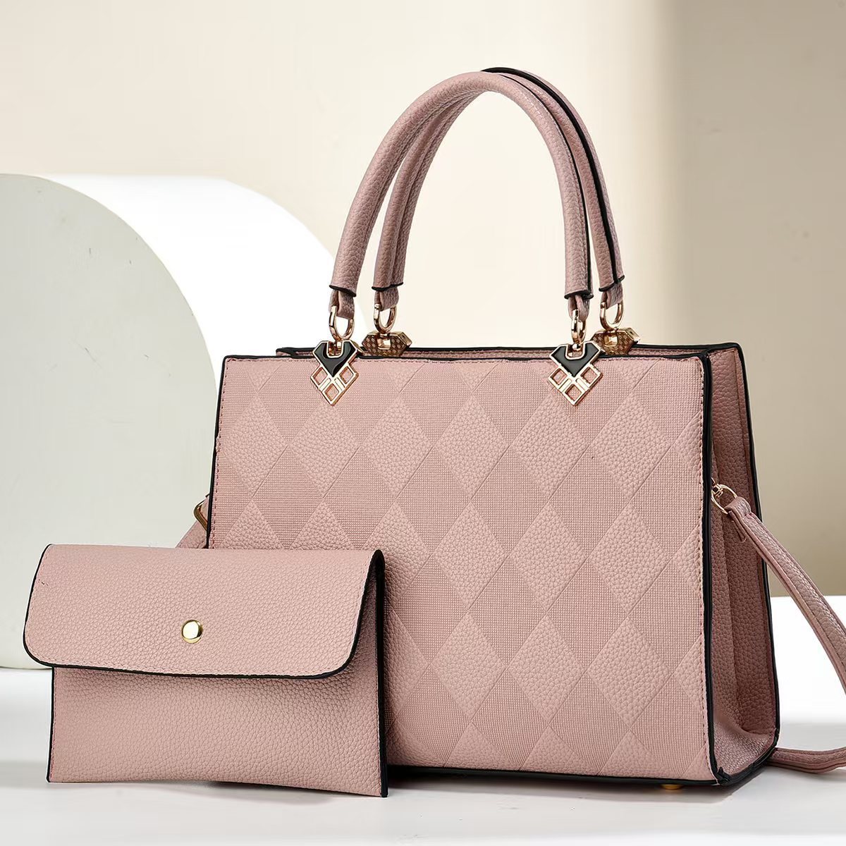 Two-piece bag set 2024 new style practical and fashionable square checkered mother handbag, elegant single-shoulder bag, trendy crossbody bag Application Scenario