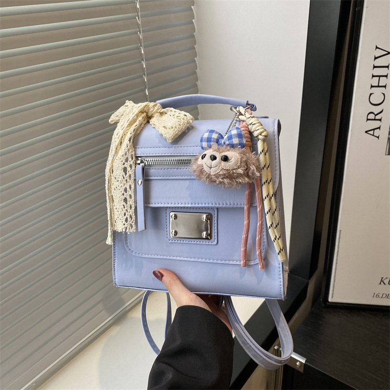 Cross-border cute underarm bag for women, Korean style trendy and fashionable large-capacity single-shoulder bag, 2025 new casual backpack for women full figure