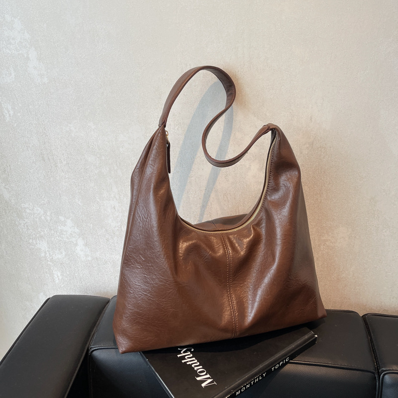 Relaxed and casual tote bag for women, large capacity 2024 new style, fashionable and high-end soft leather commuting single-shoulder bag Specification drawing