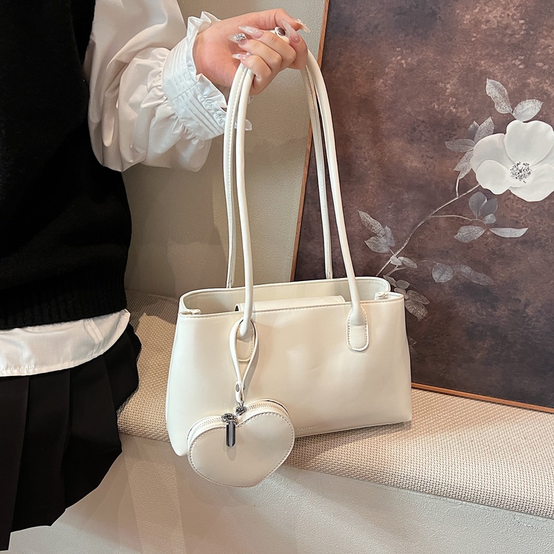High-end, fashionable, versatile and simple bag for women 2025 new style, retro and stylish casual single-shoulder hand-carry underarm bag full figure