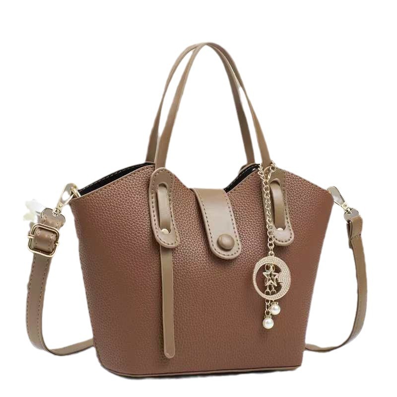 The new macaron grand bucket bag is a cross-border trend, a large-capacity simple women's handbag, a bestseller, and a single-shoulder crossbody bag Item Picture