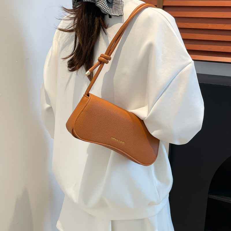 Popular solid-color underarm bags for women, fashionable, simple and elegant single-shoulder bags, cross-border cheap small bags, single-shoulder bags details Picture