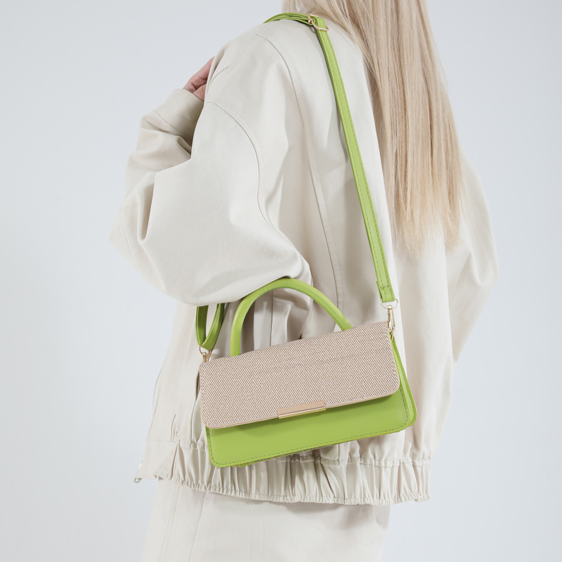 A new 2025 trendy, casual, and stylish women's single-shoulder crossbody bag with a simple and solid color design Specification drawing