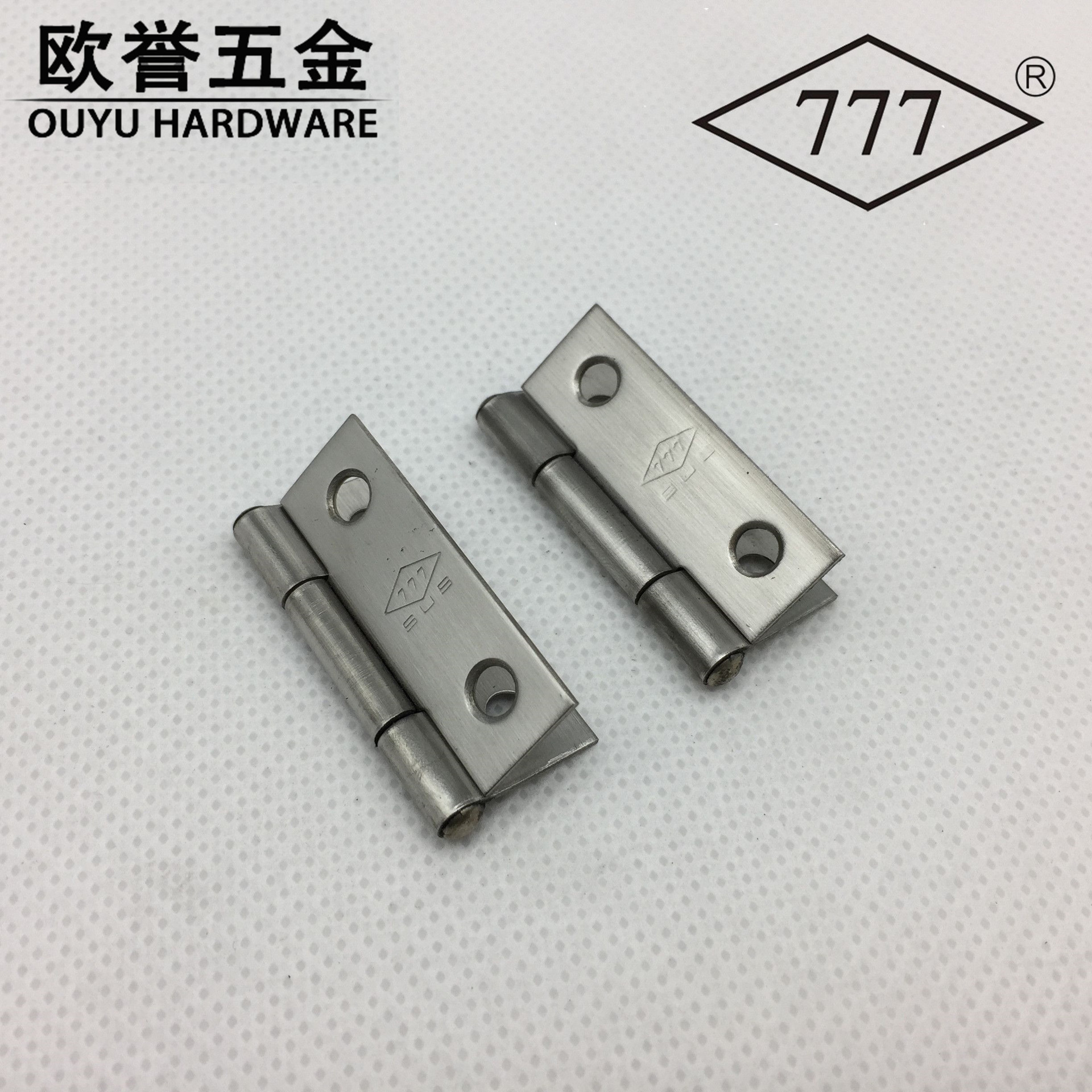 777 brand stainless steel 1.5-inch hinge, flat opening steel cabinet door, cabinet door and window small hinge, thickened by 1-4 inches details Picture