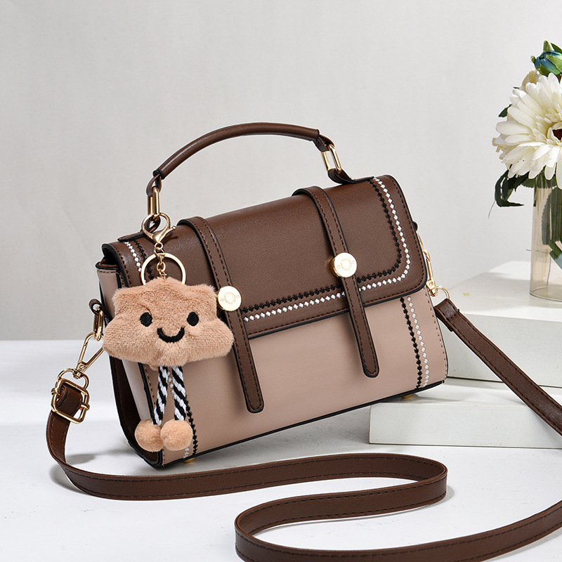 A versatile and trendy summer bag for women, a popular single-shoulder crossbody small bag for women, a new type of bag for women, from an export fashion manufacturer details Picture
