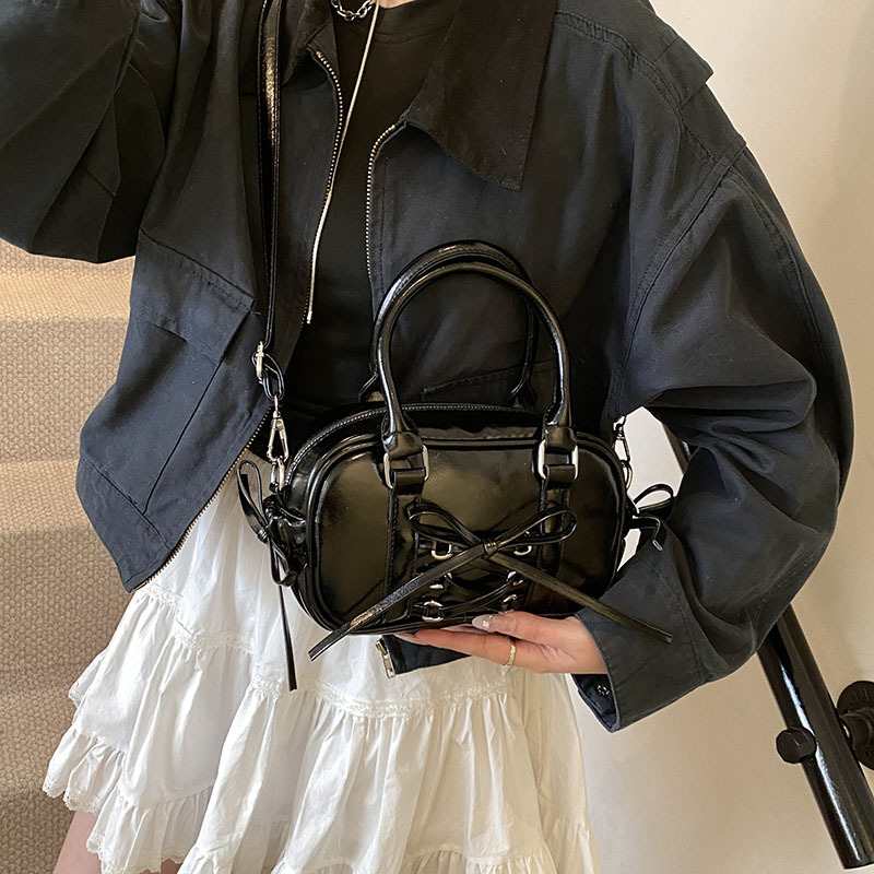 Korean style trendy bow single-shoulder underarm bag for women 2025 new simple handbag for commuting crossbody pillow bag Specification drawing