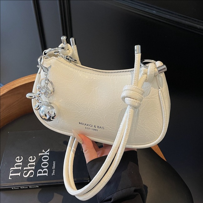 Summer bestseller niche underarm bag for women 2025 New stylish and versatile crossbody bag super popular solid color single-shoulder bag full figure
