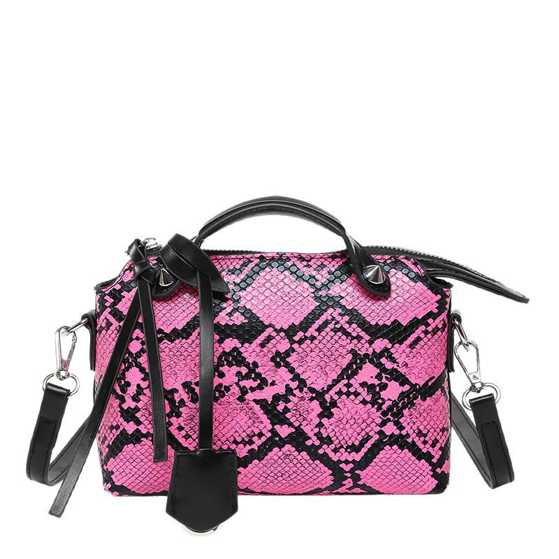 Cross-border niche design handbag for women 2025 new style, trendy and versatile underarm bag, simple and fashionable single-shoulder crossbody bag Item Picture