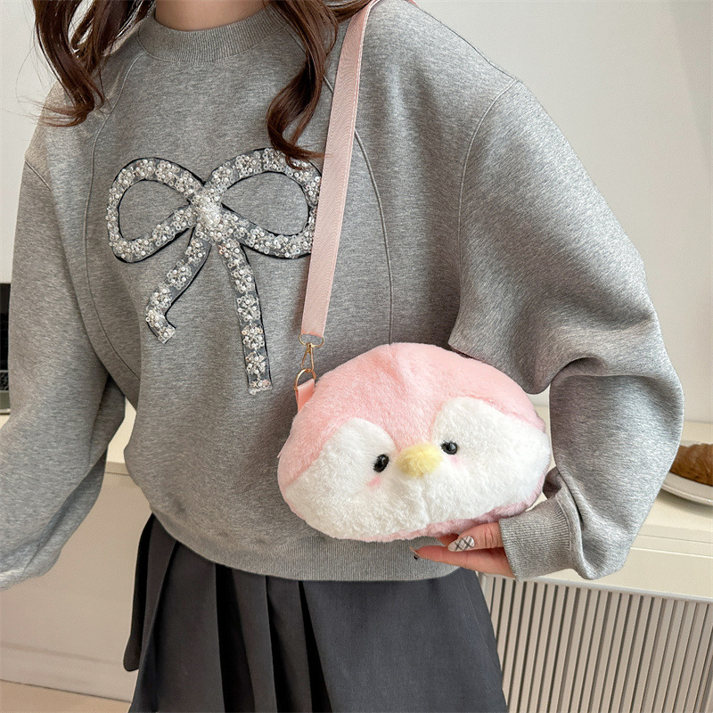 Cute penguin mini bag for Women 202 New style crossbody fluffy Cookoo Chicken crossbody bag claw doll exchange bag details Picture
