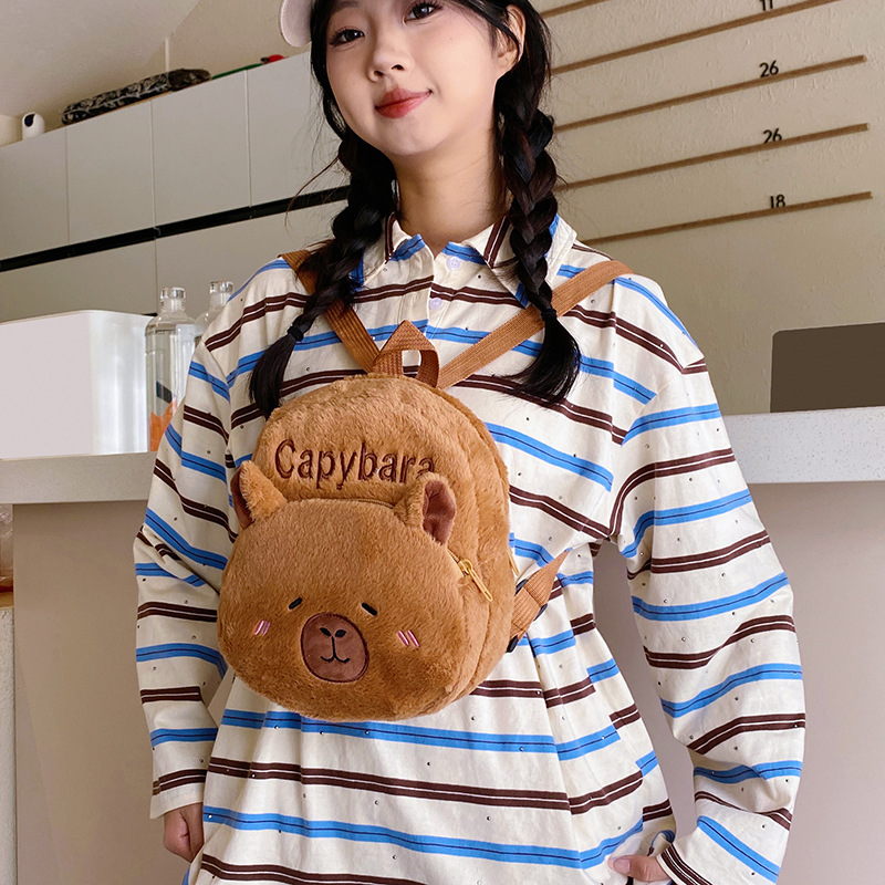 Wholesale of cute new Capibara cute double backpacks, cartoon capybara, versatile girl plush small backpacks Specification drawing