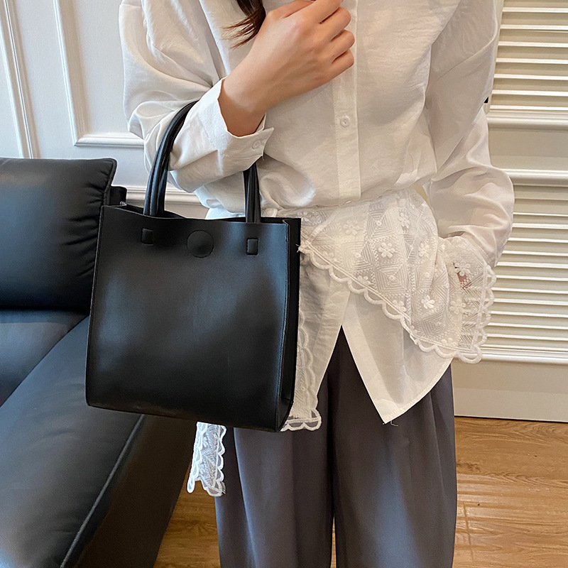 A popular vertical women's bag, 2025 new style, Korean style trendy commuting bag, large-capacity hand-held tote bag Specification drawing