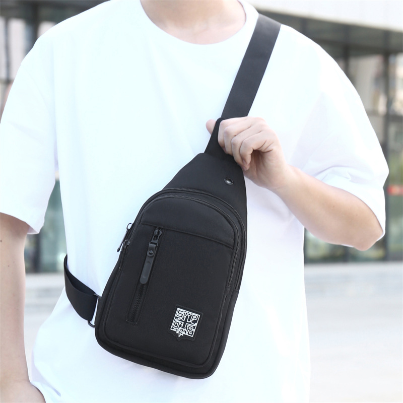 New cross-border chest bag for men, Korean version, large-capacity single-shoulder bag, casual travel, sports, multi-functional, trendy crossbody backpack details Picture