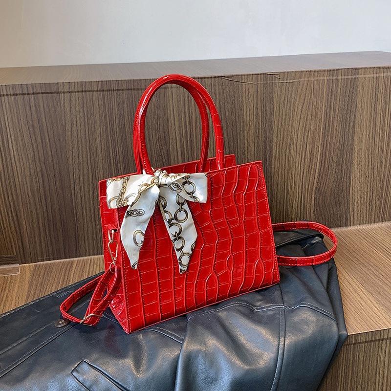 2023 Stone-patterned new fashion bag, casual single-shoulder crossbody handbag, simple and retro style, small square handbag full figure