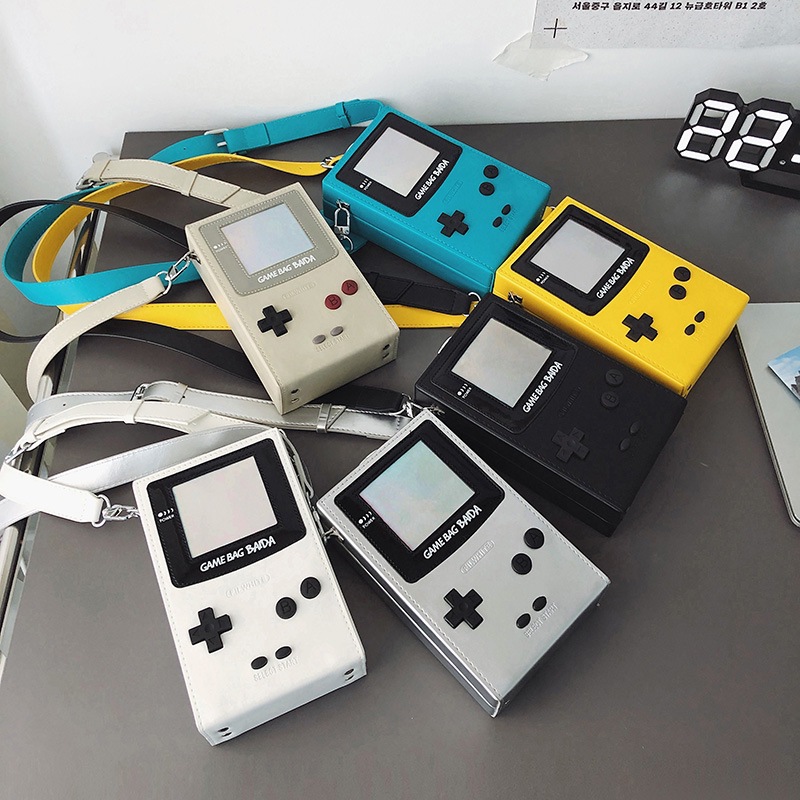 New crossbody bags, men's creative bags, game console crossbody bags, trendy single-shoulder bags, women's personalized hard-shell box bags details Picture