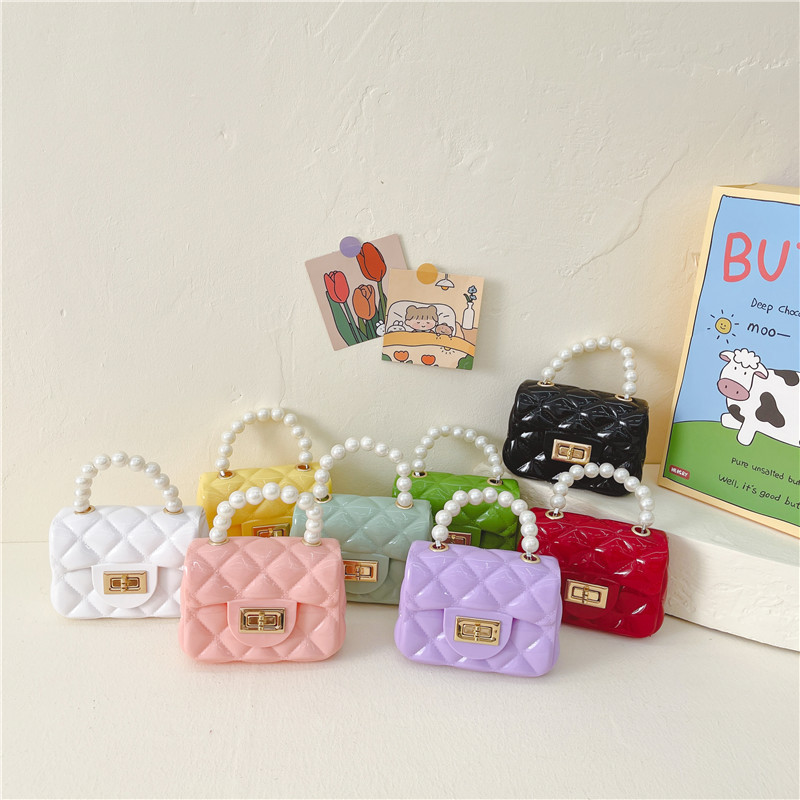 The 2025 new cross-border best-selling jelly bag, hand-held mini bag, children's small bag, and the cute little crossbody bag for internet-famous girls details Picture