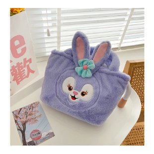 Wholesale of new plush bags, hand-held square bags, Kulomi strawberry bear, various styles of claw machines, gift exchange factory details Picture