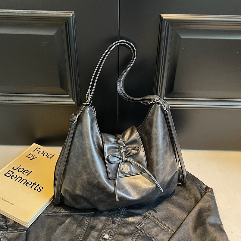 Retro single-shoulder bag, high-end and fashionable commuting crossbody bag, ballet-style bow bag, versatile women's underarm bag details Picture