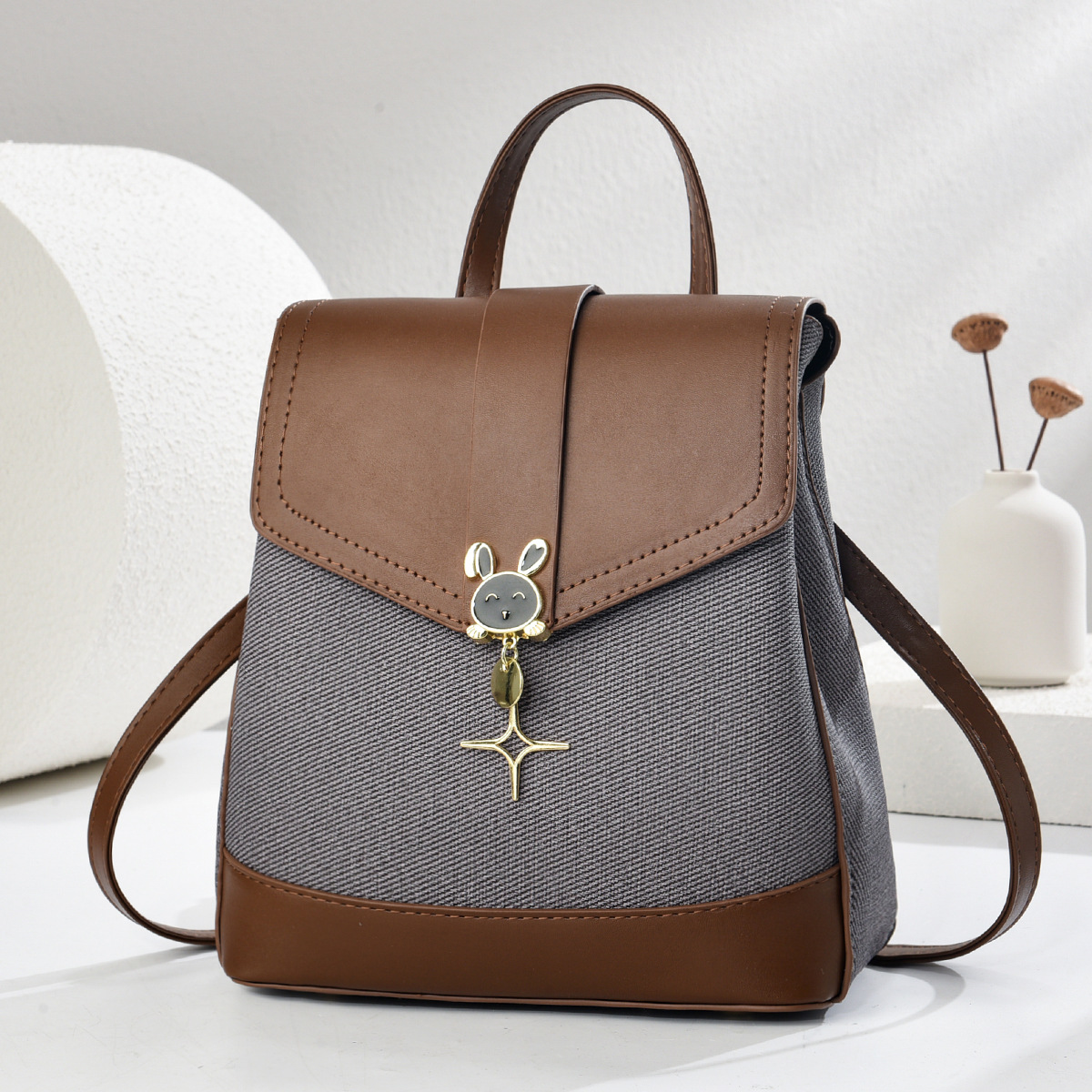 High-end style bag for women, Spring 2025 New fashion design fabric texture lady backpack, versatile commuting quality backpack full figure