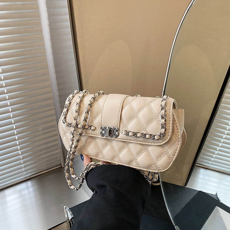 Diamond-shaped embroidered thread small bag for women, 2025 new style, fashionable and versatile chain crossbody bag, high-end quality, single-shoulder small square bag Specification drawing