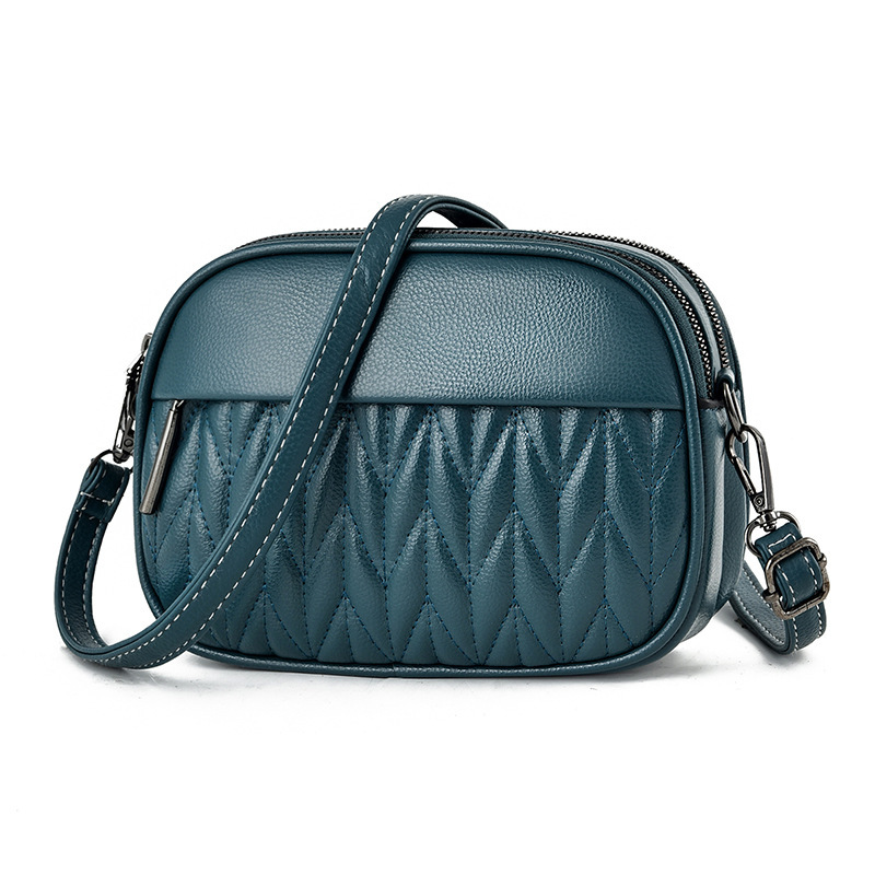 Women's bag 2024 Autumn New trendy crossbody bag, simple single-shoulder bag, Korean-style soft leather mom's phone bag, single-shoulder bag Item Picture