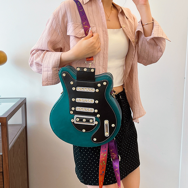 Personalized guitar bag 2024 New Korean style fashionable rivet single-shoulder bag, ins women's small backpack spliced crossbody bag Specification drawing