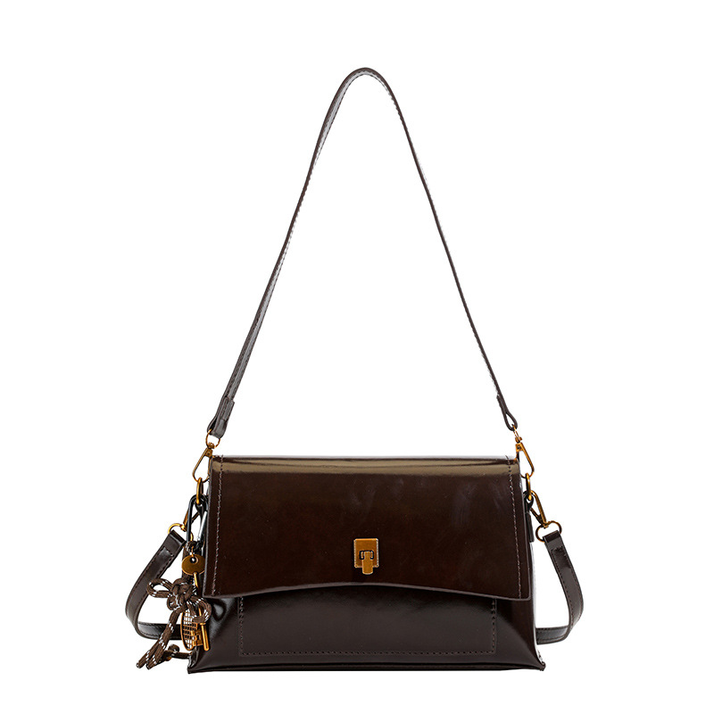 High-end retro oil wax leather underarm bag for women 2025 new style, simple and fashionable for commuting, versatile single-shoulder small square bag Item Picture