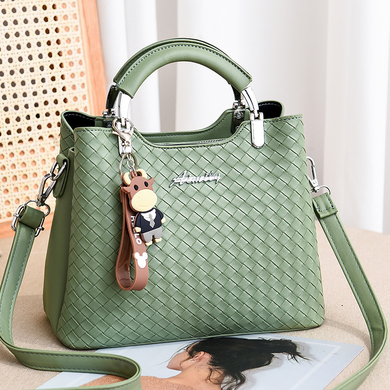 Women's bag 2022 New style fashionable woven handbag, Korean style simple and casual women's single-shoulder crossbody bag, one-piece consignment details Picture