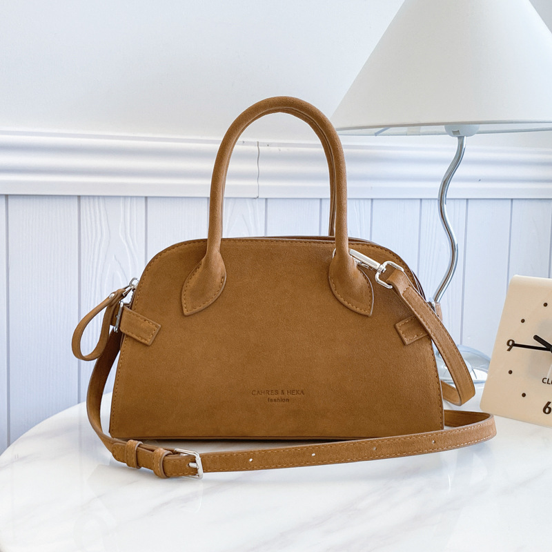 A new Korean version of fashionable and versatile single-shoulder bag with a frosted shell for women, 2024. A niche and high-end crossbody bag for women Specification drawing