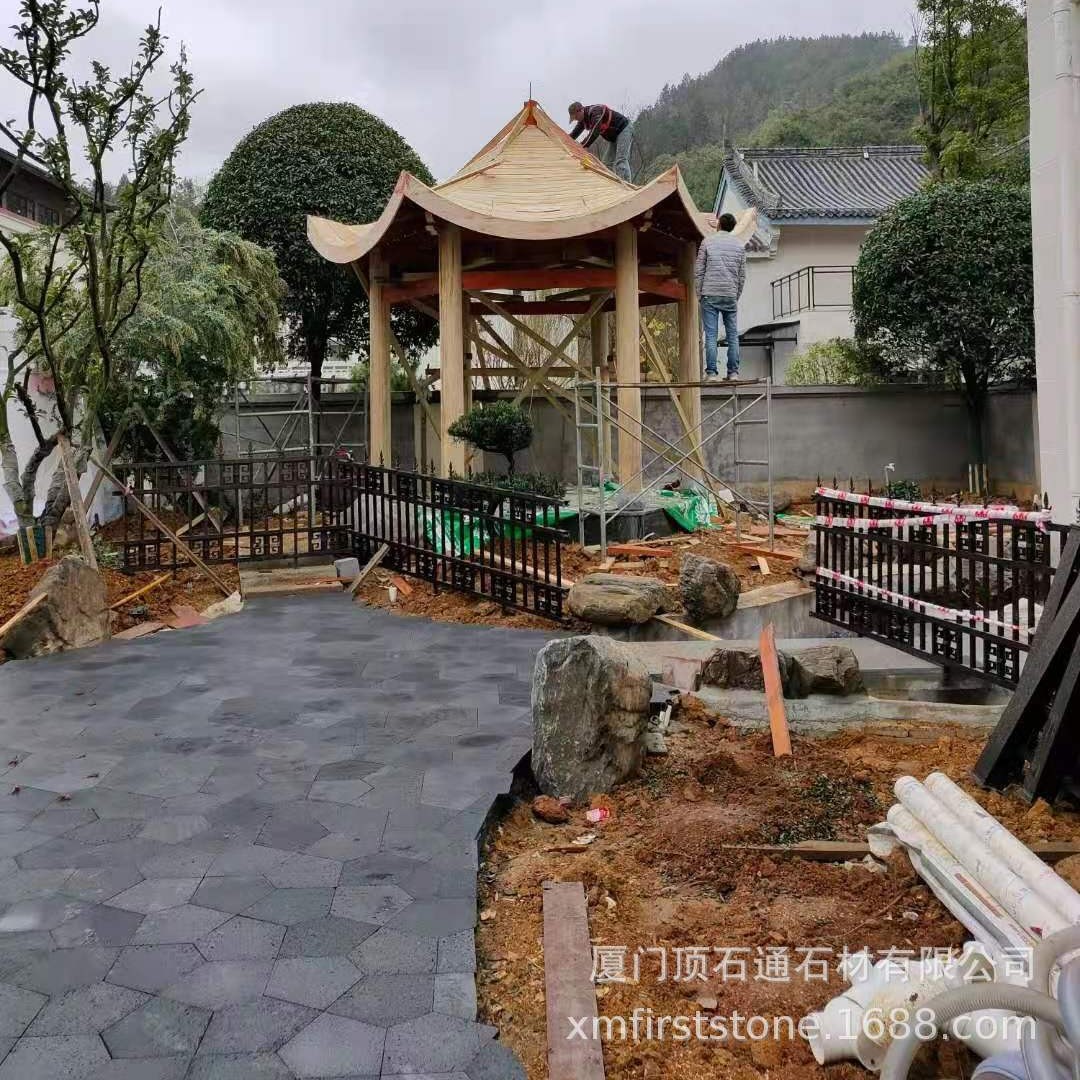 Natural black hole stone paving stones, Hainan black volcanic stone slabs for courtyard landscaping, basalt volcanic rock paving stones Specification drawing