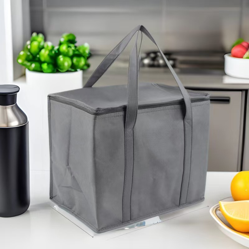 Amazon portable takeout thickened large-capacity non-woven fabric insulated storage bags with outdoor waterproof aluminum foil are available in stock details Picture