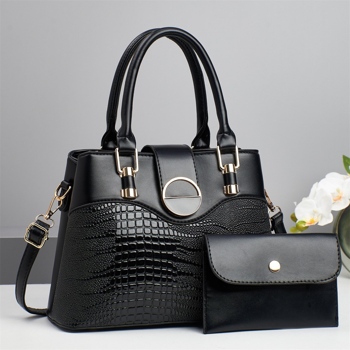 "Bag Girl 2025 New Style for cross-border trade, high-quality, large-capacity hand-held women's bag, trendy and fashionable single-shoulder crossbody bag. Specification drawing