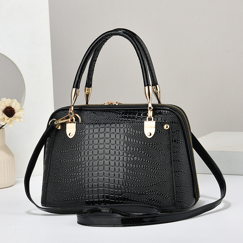 2023 New trendy crocodile pattern single-shoulder crossbody bag for middle-aged and elderly women and mothers, women's shell bag crossbody bag Specification drawing
