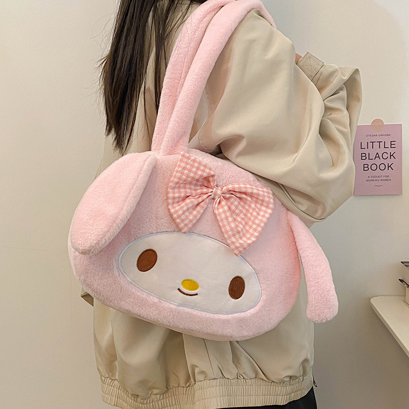 New cross-border Sanrio plush bag 2024 Cartoon single-shoulder large-capacity Girls' ins class plush bag wholesale details Picture