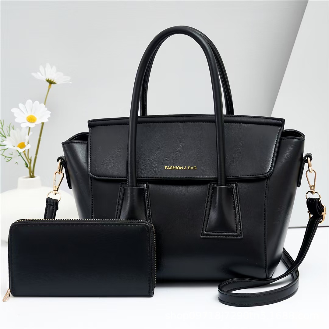 Wholesale of 2022 new two-piece sets of large capacity women's handbags for cross-border foreign trade, single-shoulder elegant and casual women's bags full figure